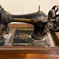 Macchina da cucire Singer anni fine 1800