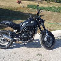 Moto Benelli Leoncino 500