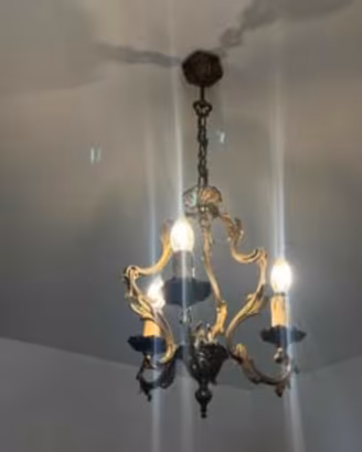 lampadario vintage con candele