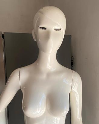 Manichino donna