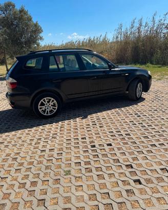 BMW X3 E83 2007 -150cv – 165.000 km  Gancio traino