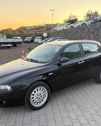 Alfa Romeo 147 1.9 JTD (120) 5 porte Progression
