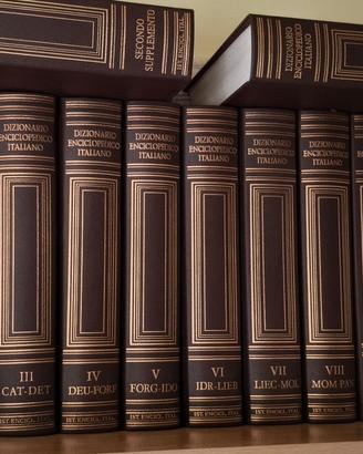 enciclopedia Treccani 12 volumi e 2 supplementi 