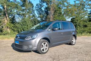 Volkswagen Touran metano