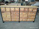 credenza-in-abete-vecchio-con-ante-e-cassetti