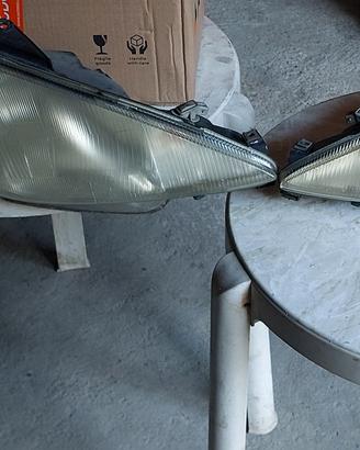 fanali Peugeot
206 Proiettori anteriori