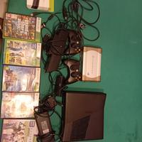 Xbox 360 con molti oggetti