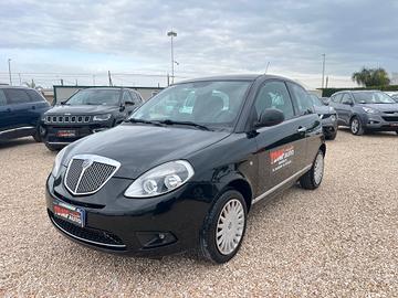 Lancia Ypsilon 1.3 mjt 75 cv