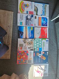 Lotto 11 libri scolastici superiori - Zanichelli,