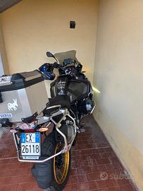 gs adventur triple black 1250