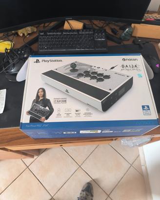 arcade stick per picchia duro nacon