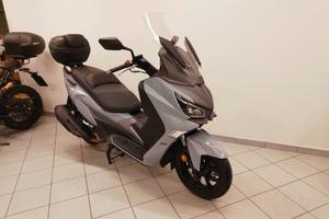 Sym Joymax 300 Z+ solo 965 km Già modello 2026