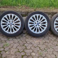 Cerchi il lega Ford