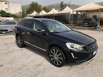 Volvo XC60 AWD GEARTRONIC allestimento SUMMUM Full