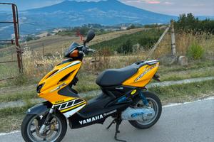Yamaha aerox
