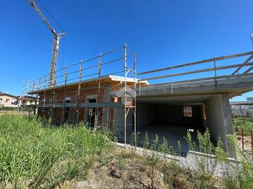 VILLA SINGOLA A DESENZANO DEL GARDA