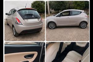 Lancia Ypsilon Platinum 1.2 a benzina - 01/2013 
