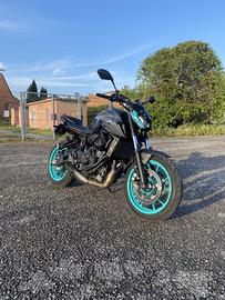 YAMAHA MT-07 2022