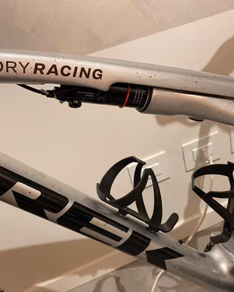MTB TREK SUPER CALIBER SLR 9.8 GEN. 2