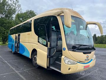 Autobus turistico Irizar Man