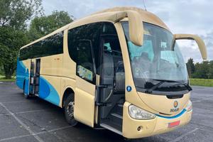 Autobus turistico Irizar Man