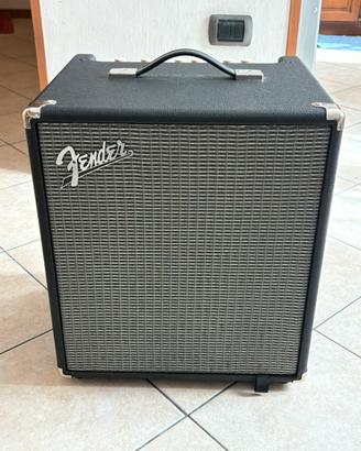 Basso Cort B4 e amplificatore Fender Rumble 100