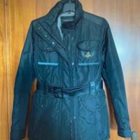 Giacca nera impermeabile con cintura