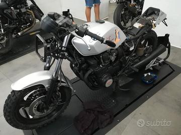 Kawasaki GPZ 750 - 1984