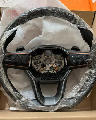 Volante multifunz. e riscaldato  CUPRA FORMENTOR