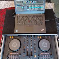 Consolle Pioneer DDJ-FLX4 con Flightcase