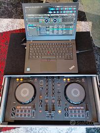 Consolle Pioneer DDJ-FLX4 con Flightcase