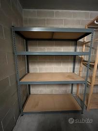 Scaffale 4 ripiani  in metallo
