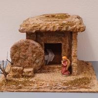 Sepolcro per presepe pasquale. 