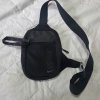 marsupio monospalla nike