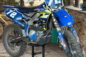 Moto p