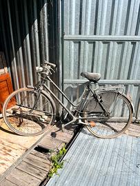 Biciclette d’epoca da restaurare