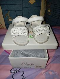 Sandali bimba n 20 nuove