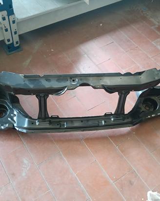 Frontale Suzuki jymmi