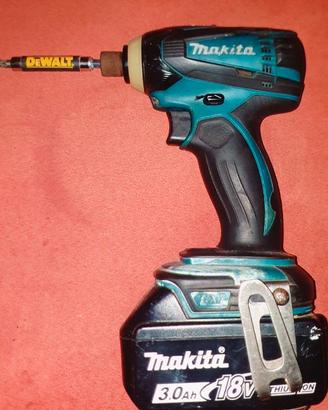 Makita DTD 146  5A 18v  3Ah