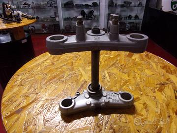 Piastre sterzo alazzurra 350 650 pantah