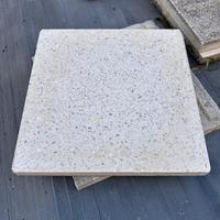 Stock Mattonelle in graniglia