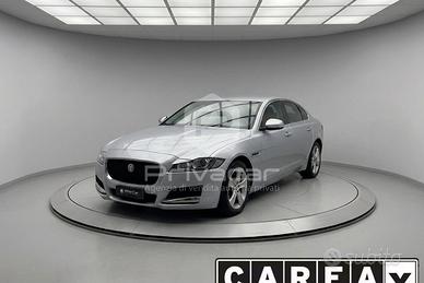 JAGUAR XF 2.0 D 180 CV aut. Prestige