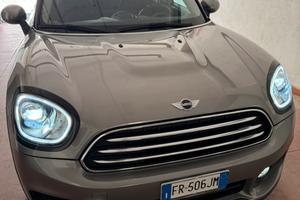 MINI COUNTRYMAN 1.5 ONE D BUSINESS
