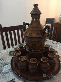 Brocca con bicchieri in ceramica