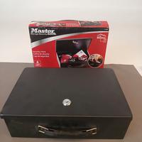 Cassetta portavalori con chiave: Master lock
