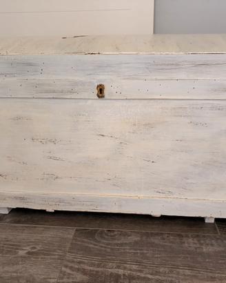 Baule mobile anticato