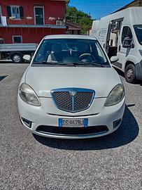 Lancia Ypsilon 1.2 Argento