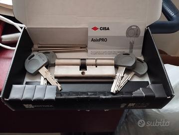 Cilindro europeo Cisa per porta blindata