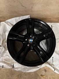 Cerchi bmw m sport r18