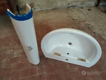 lavabo con colonna